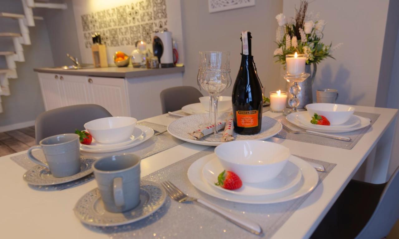 Holiday Home Baltic Z Antresola I Balkonem Przy Plazy 米兹多洛杰 外观 照片